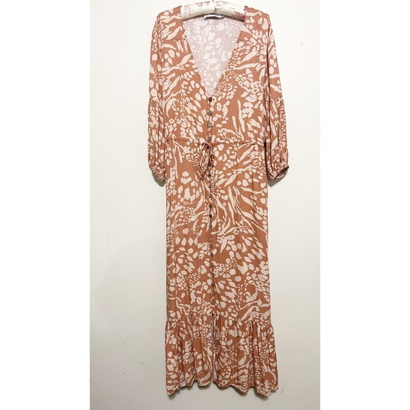 Petal & Pup Boho Maxi Dress 12 - Picture 2 of 9